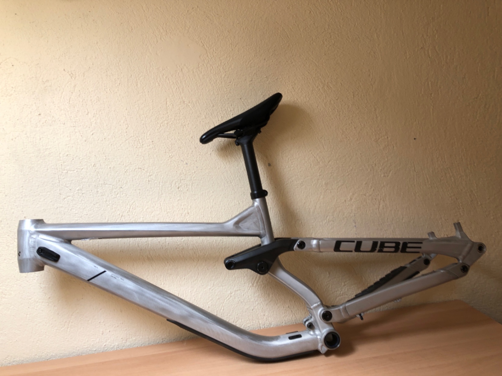 Cube Two15 Pro Model 2025 PRO view 3