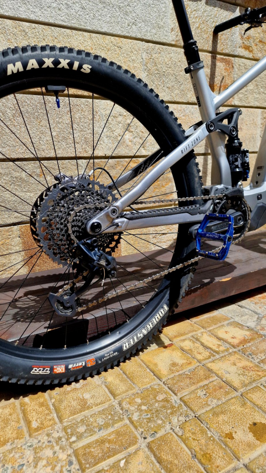Bike view 3