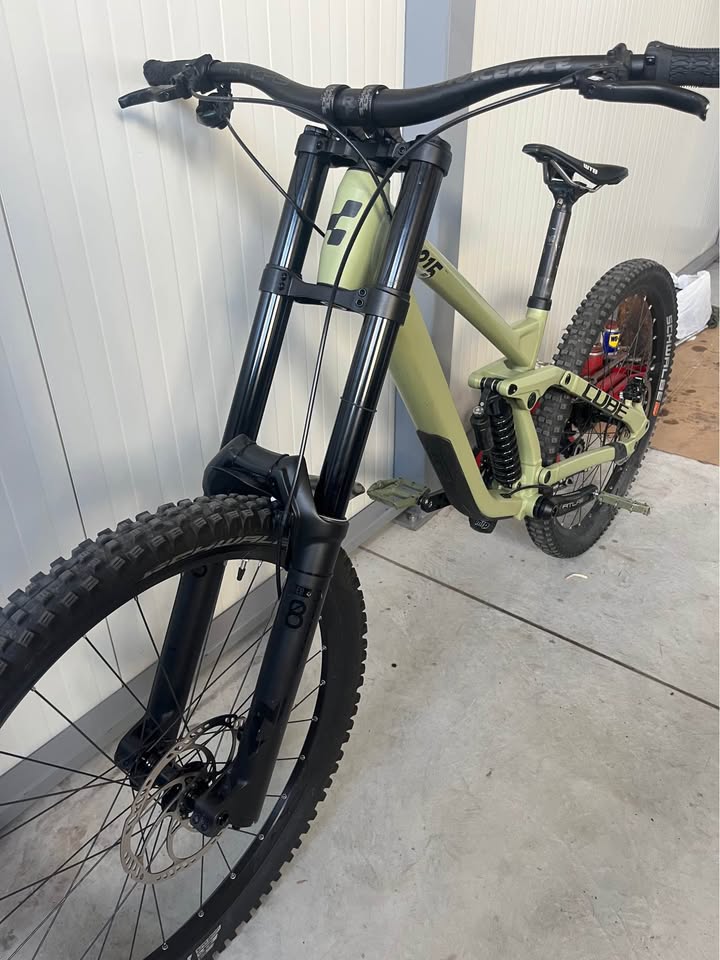 Bike view 6