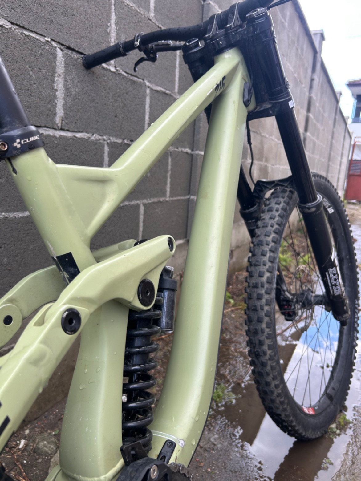 Bike view 7