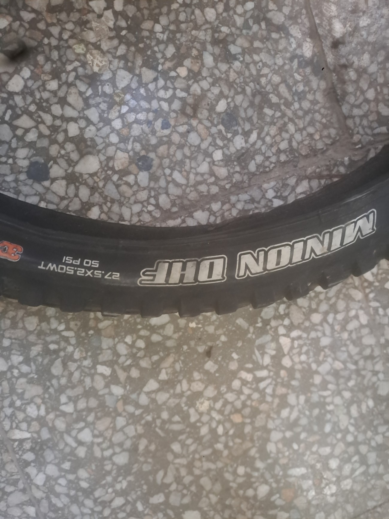 Maxxis Не знам view 2