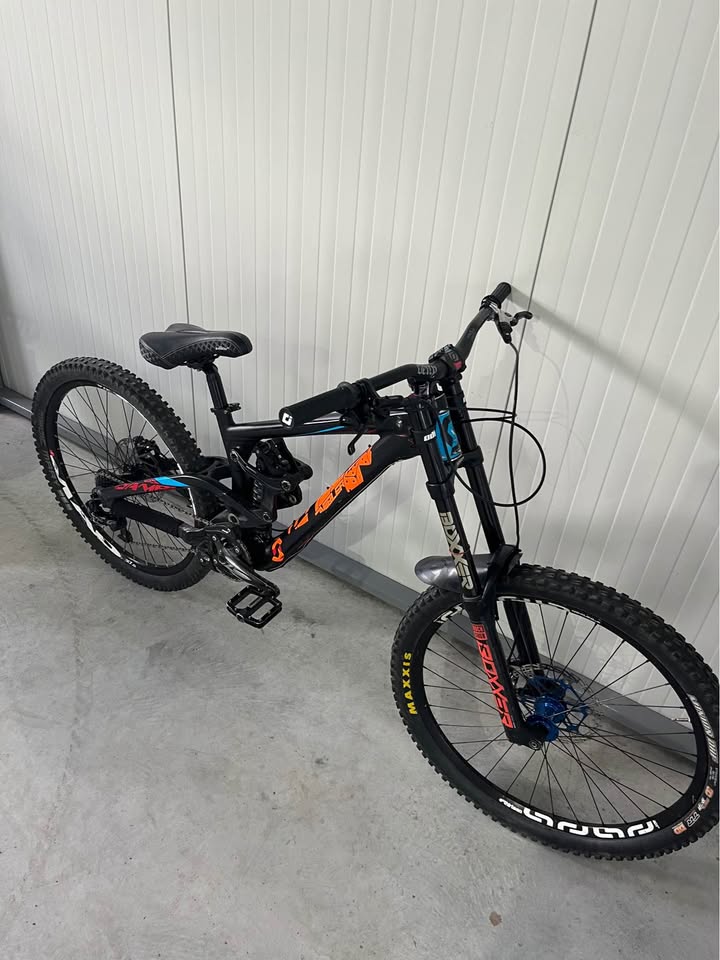 Bike view 3
