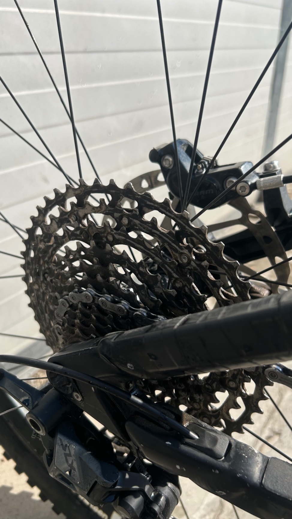 Cube Stereo 140 HPC Race view 8