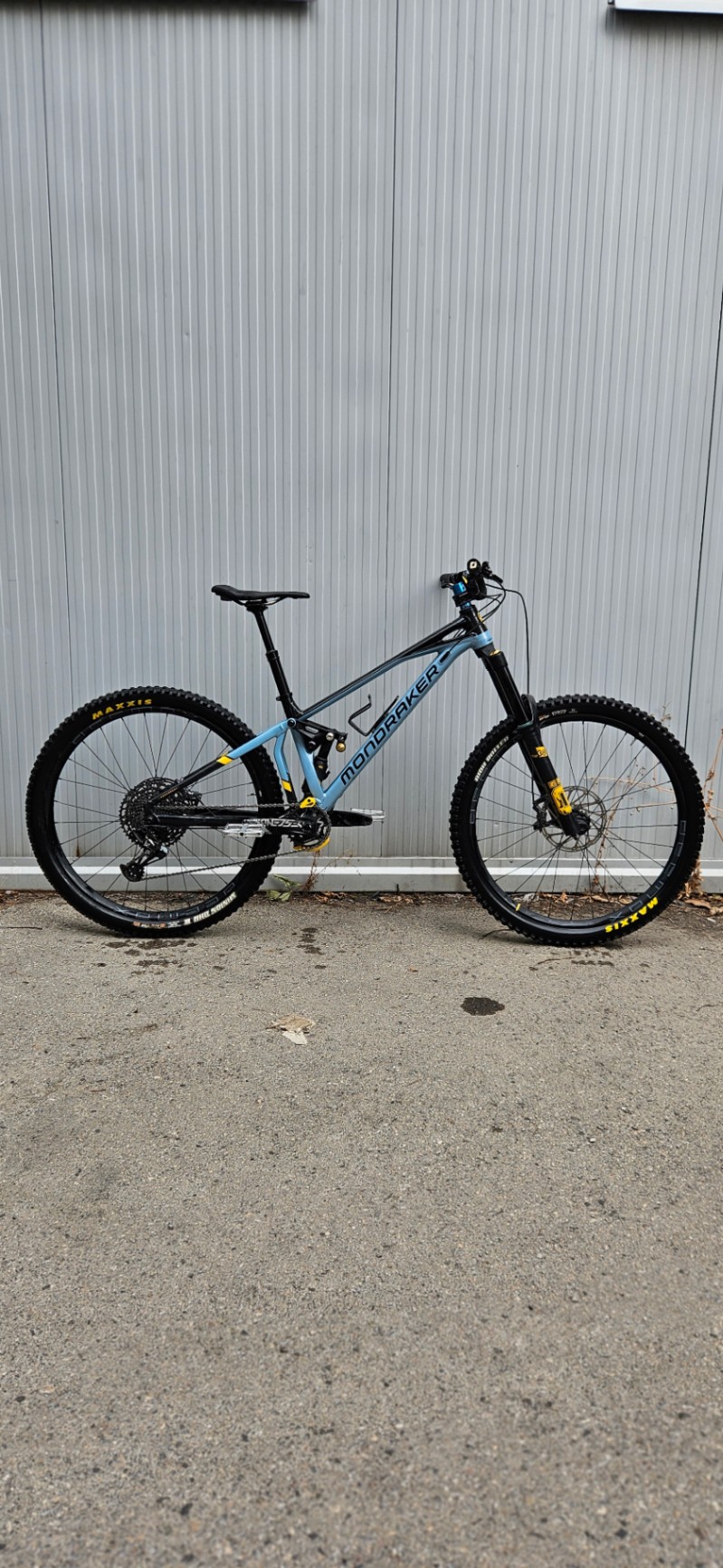Mondraker Superfoxy R