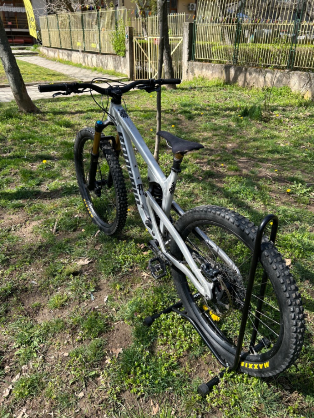 Bike view 7
