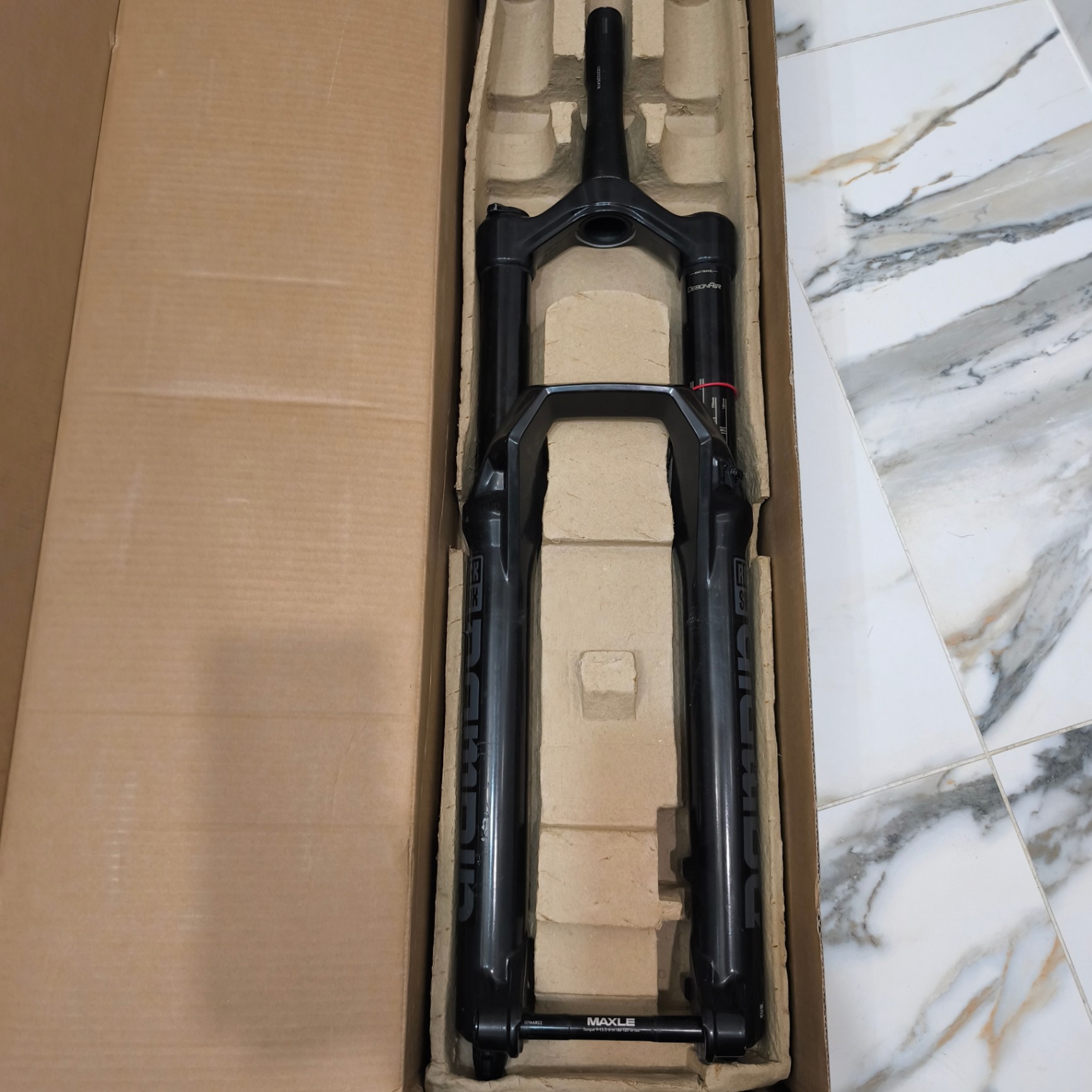 RockShox Domain Rc