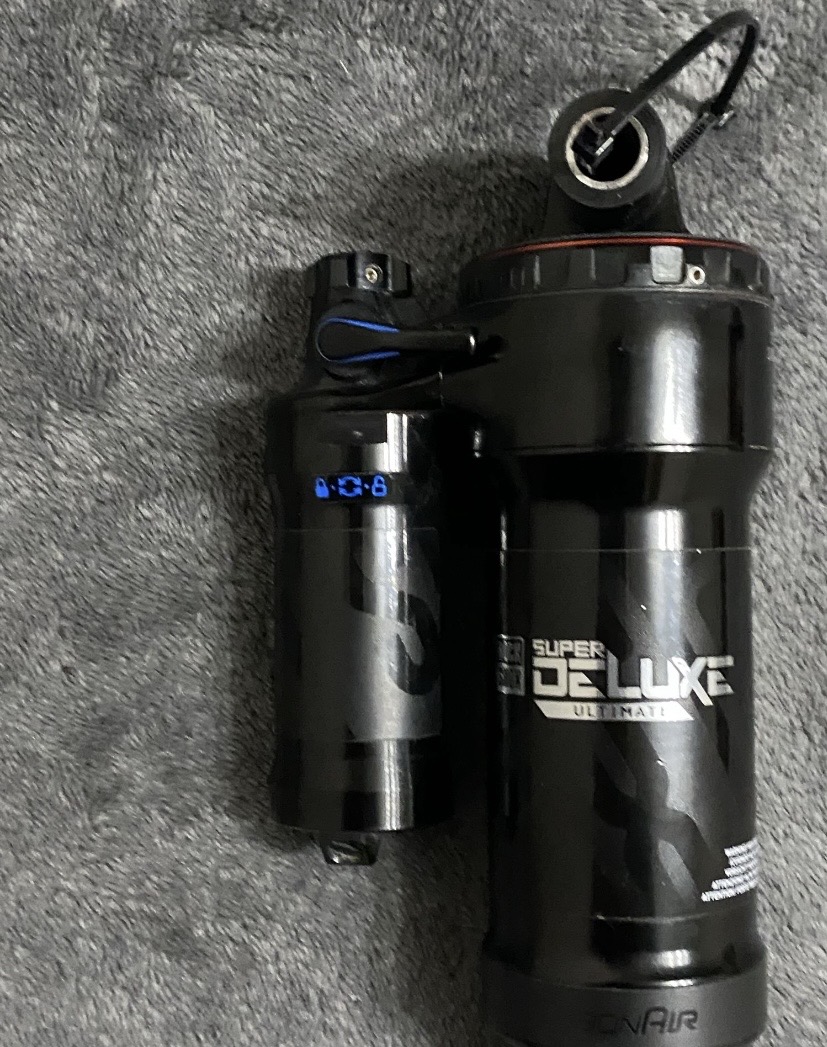 RockShox Super deluxe ultimate view 4