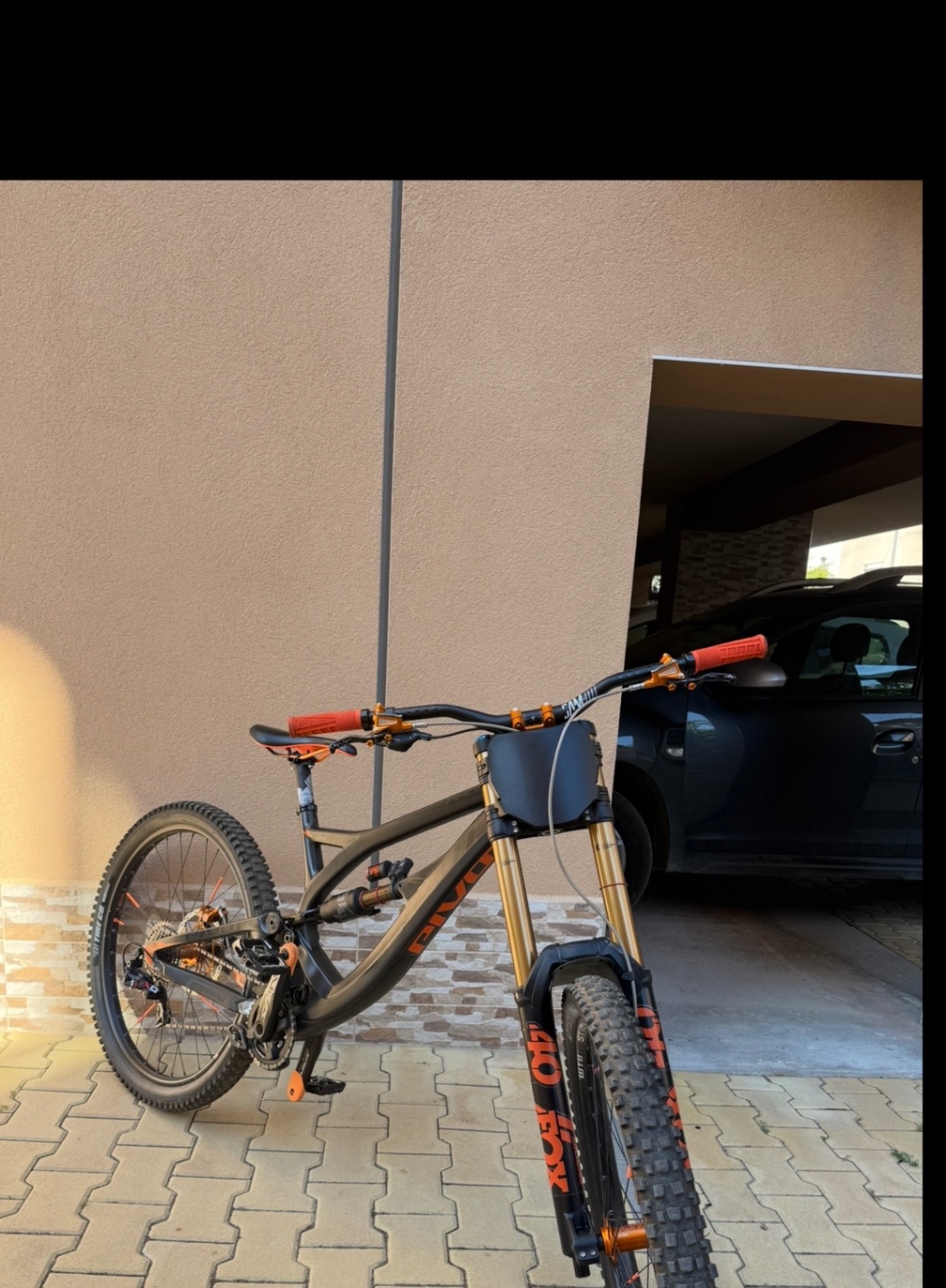 Pivot Phoenix view 9