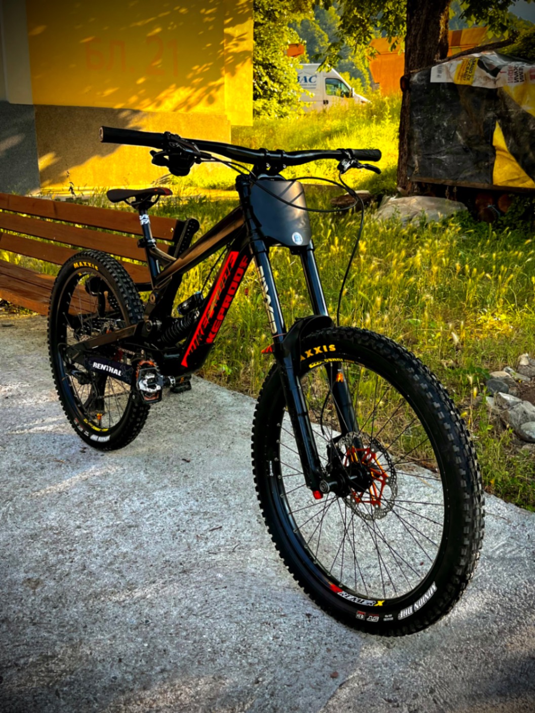 Bike view 7