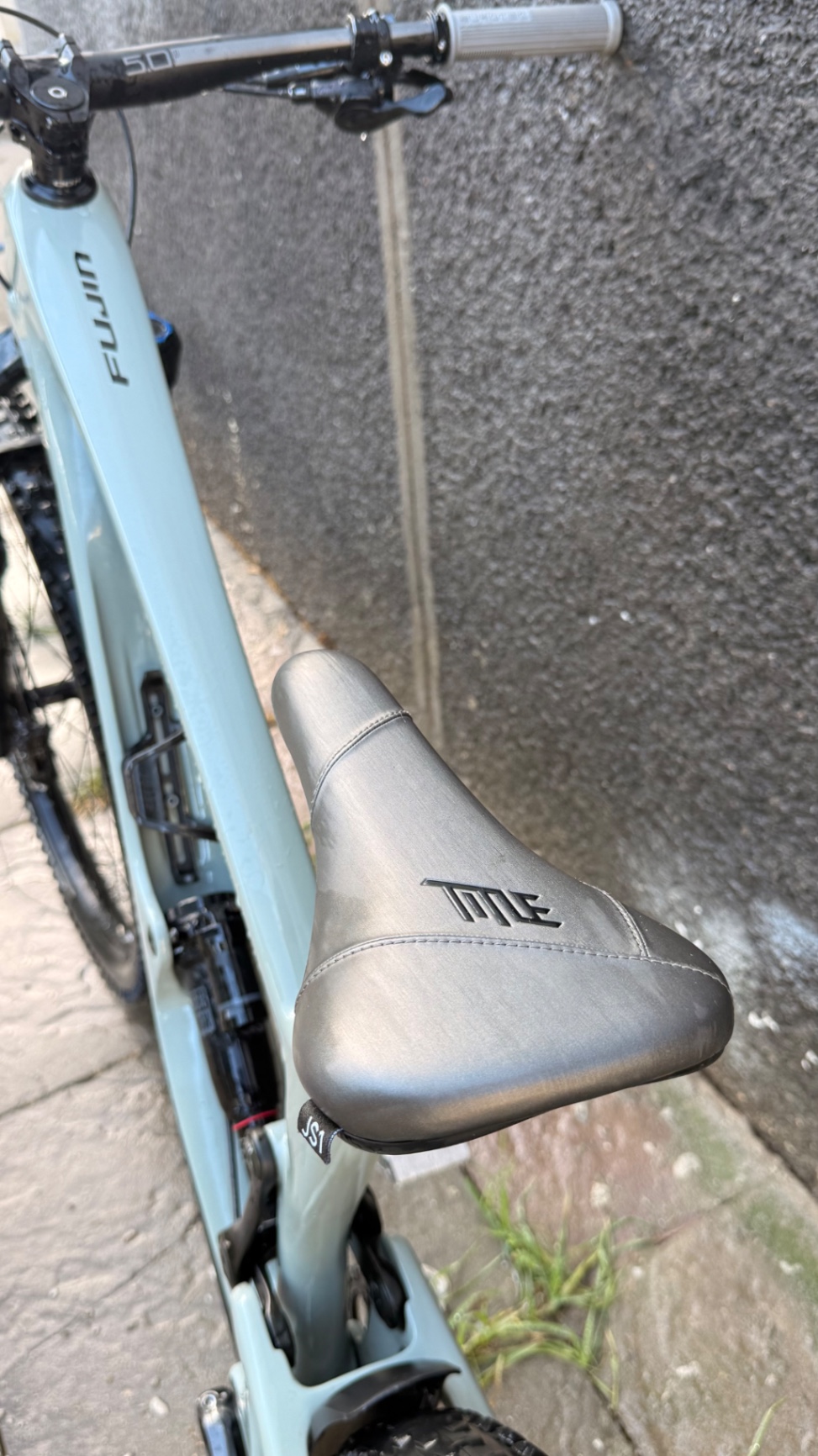 Bike view 7