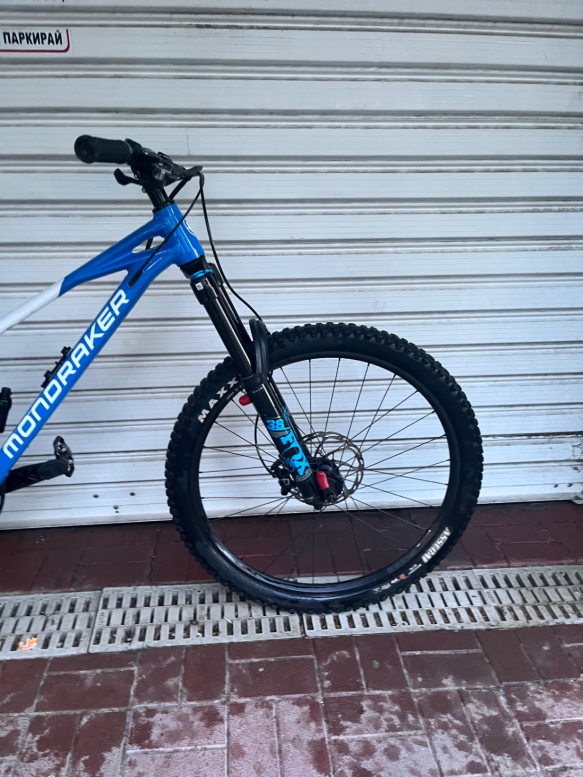 Bike view 4