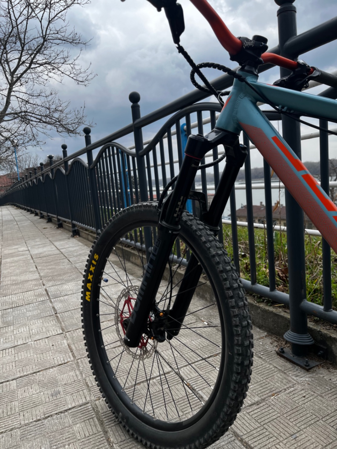 Bike view 3