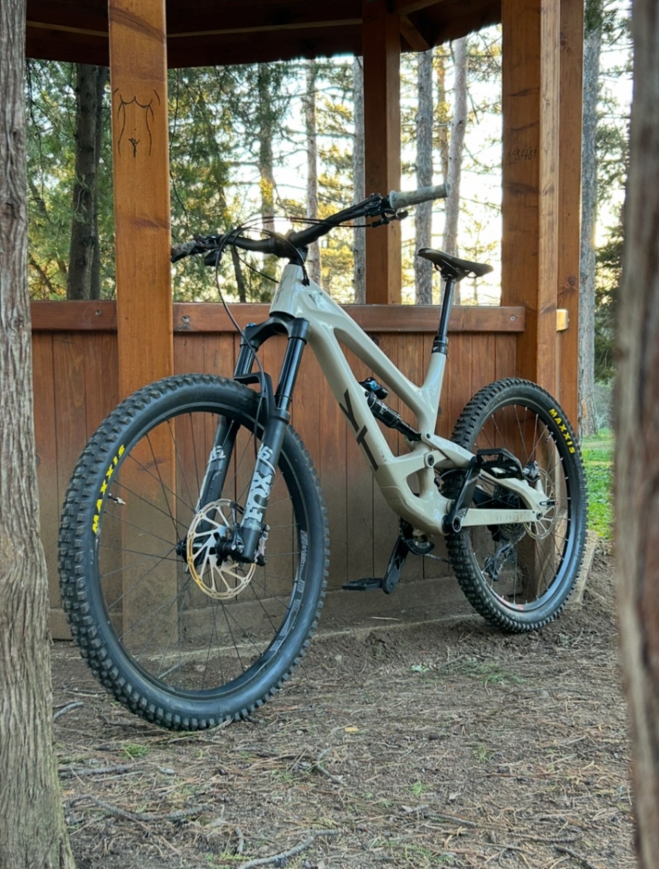 YT Industries Capra Comp
