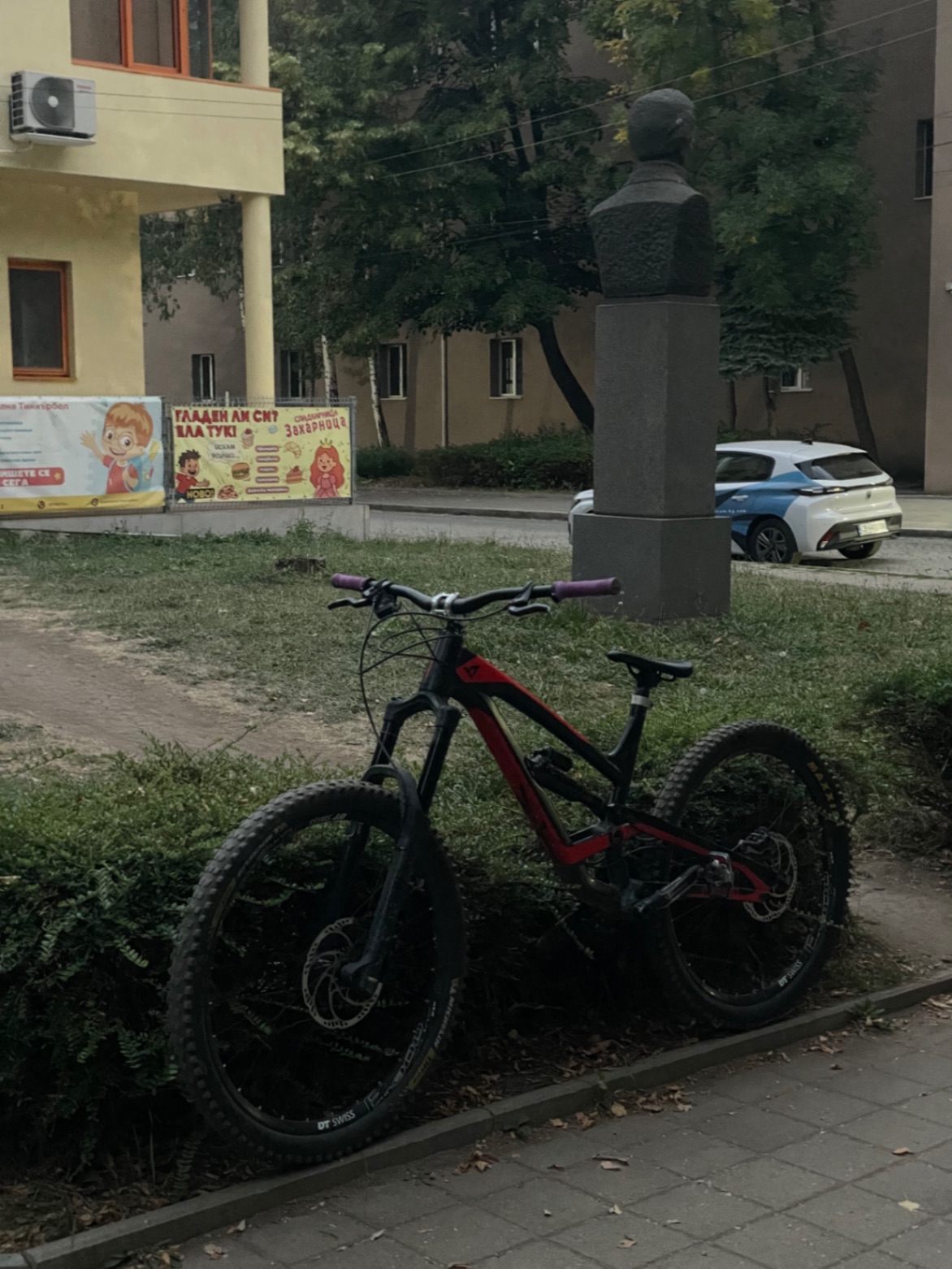Bike view 3