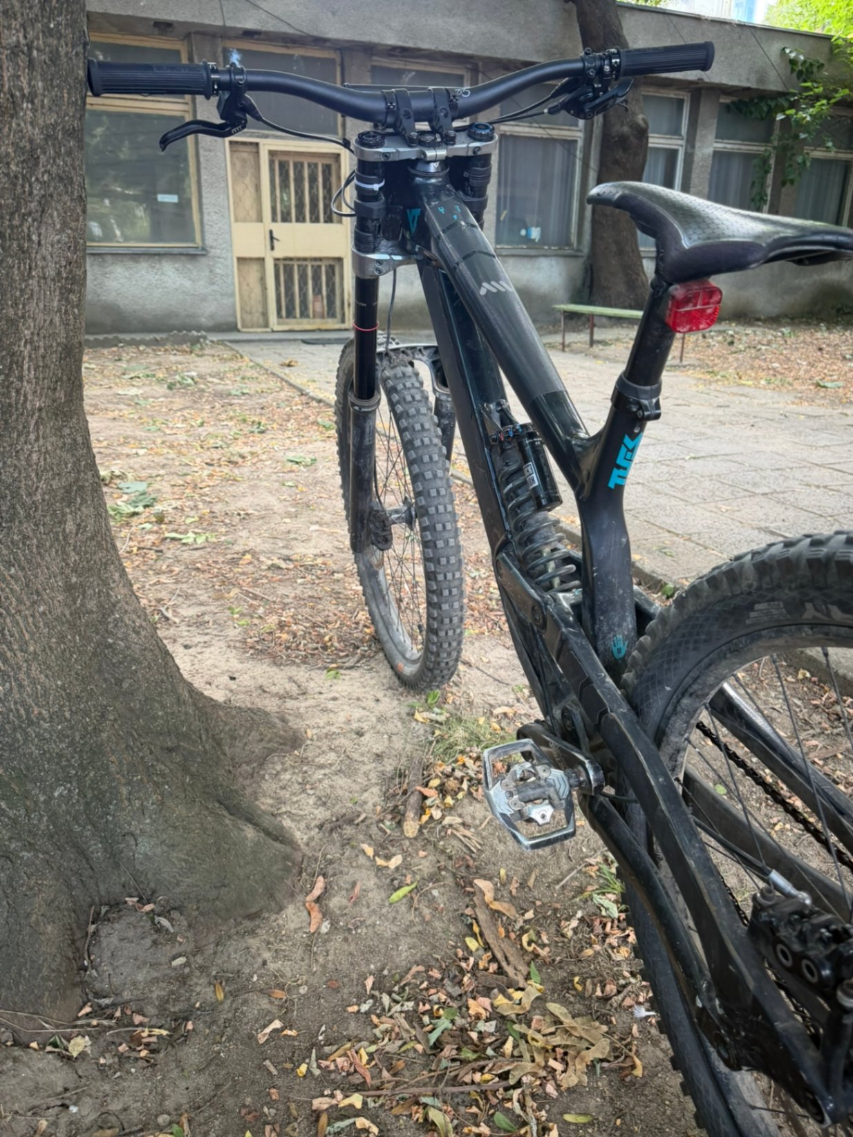 Yt Industries YT Tues Core 2 view 4