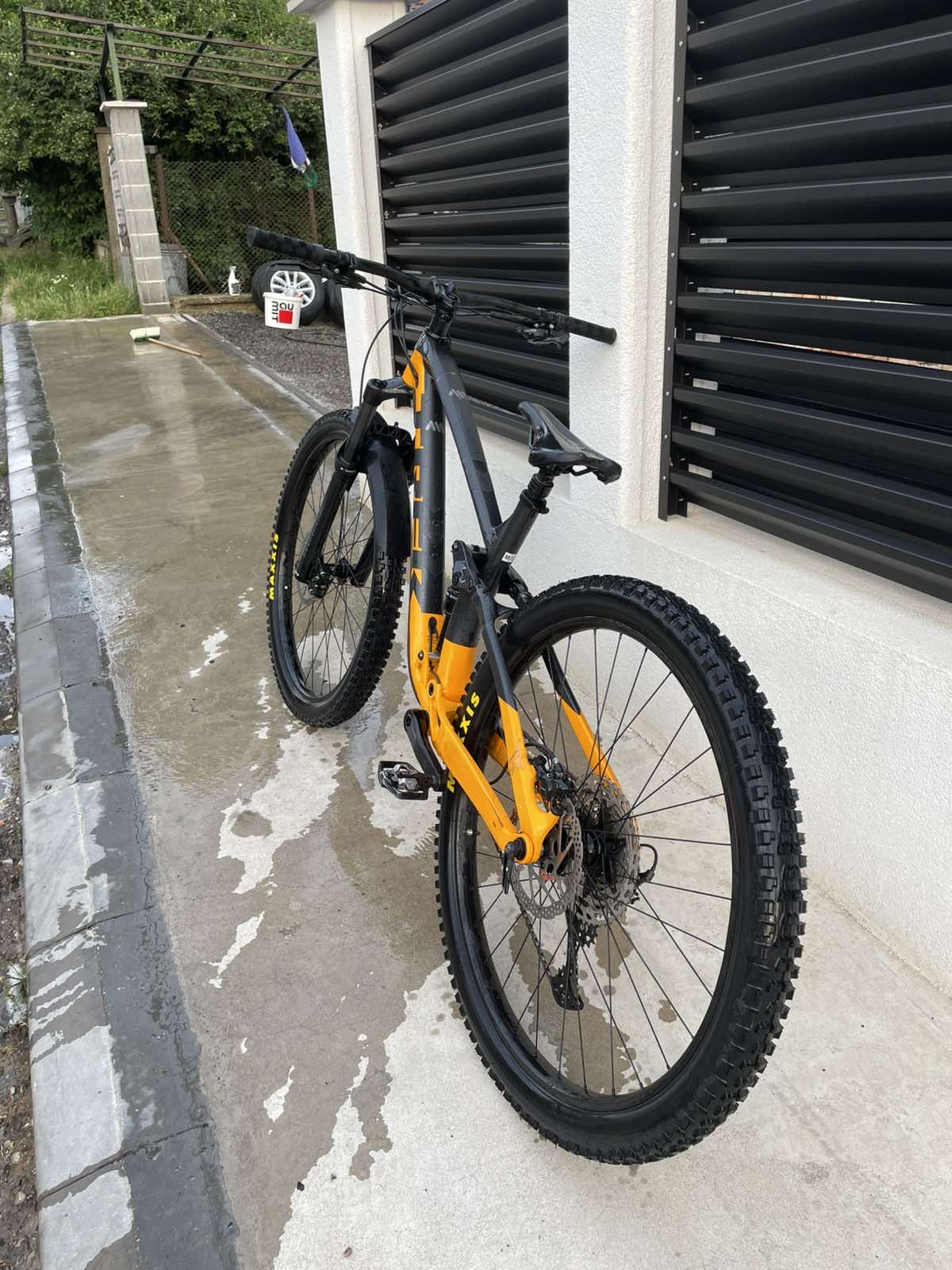 Bike view 3