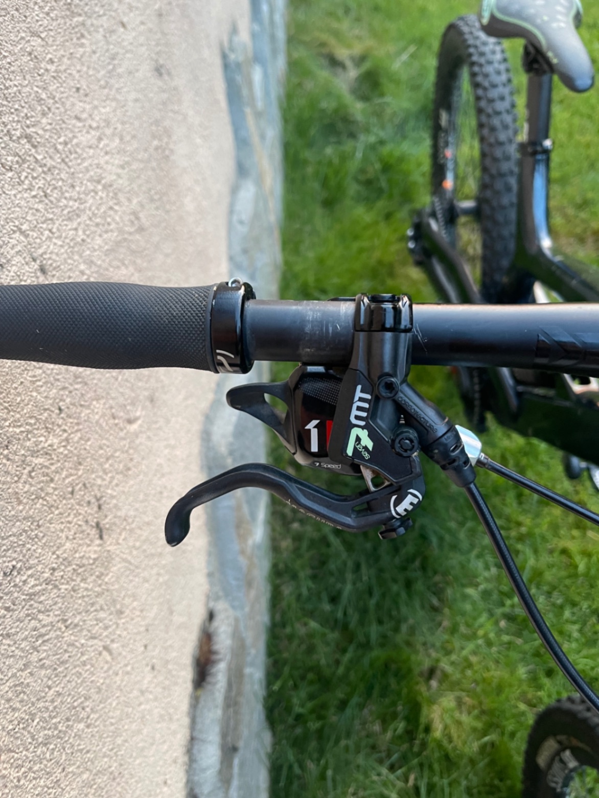 YT Industries Tues CF Pro view 10