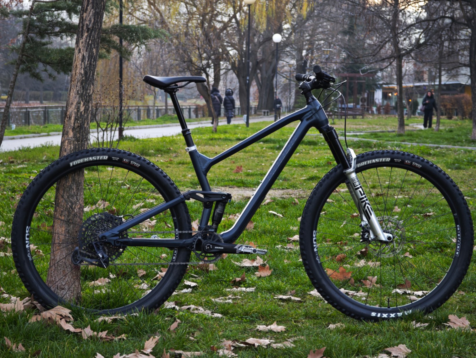 Radon Skeen Trail  8.0