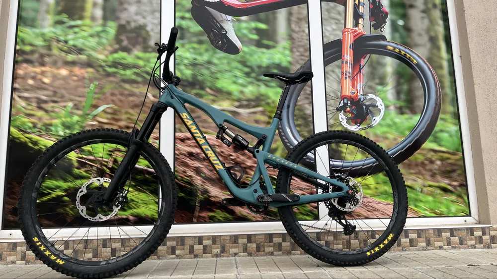 Santa Cruz Bronson Carbon CC X01