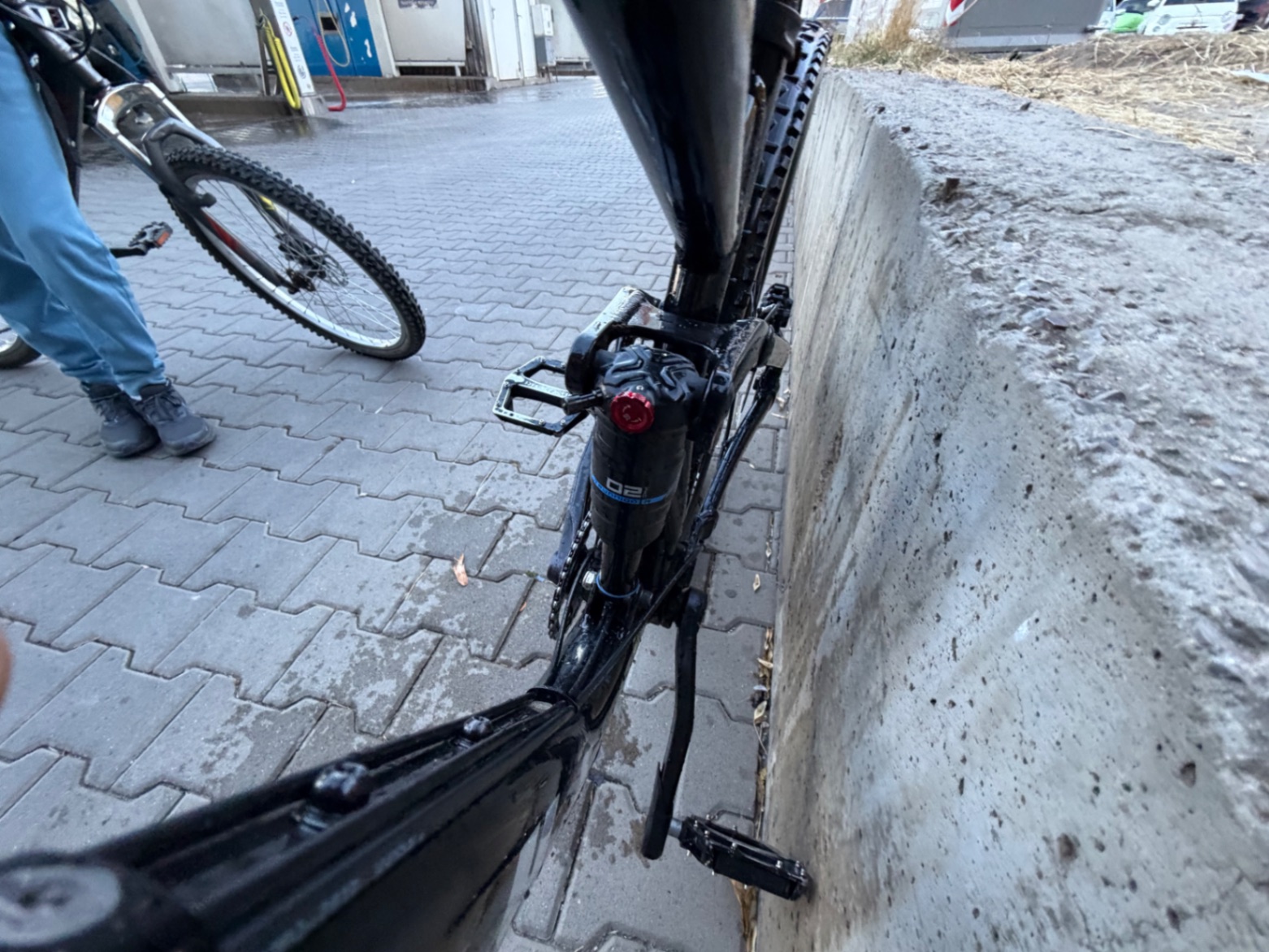 Bike view 7