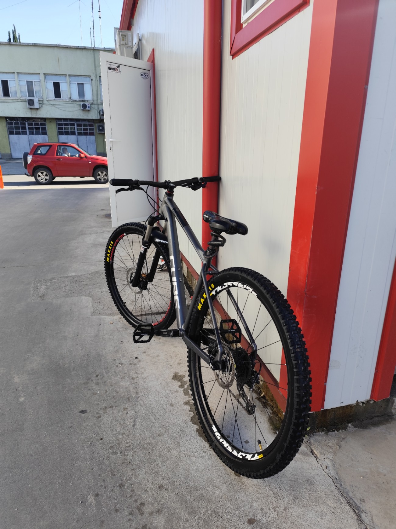 Bike view 3