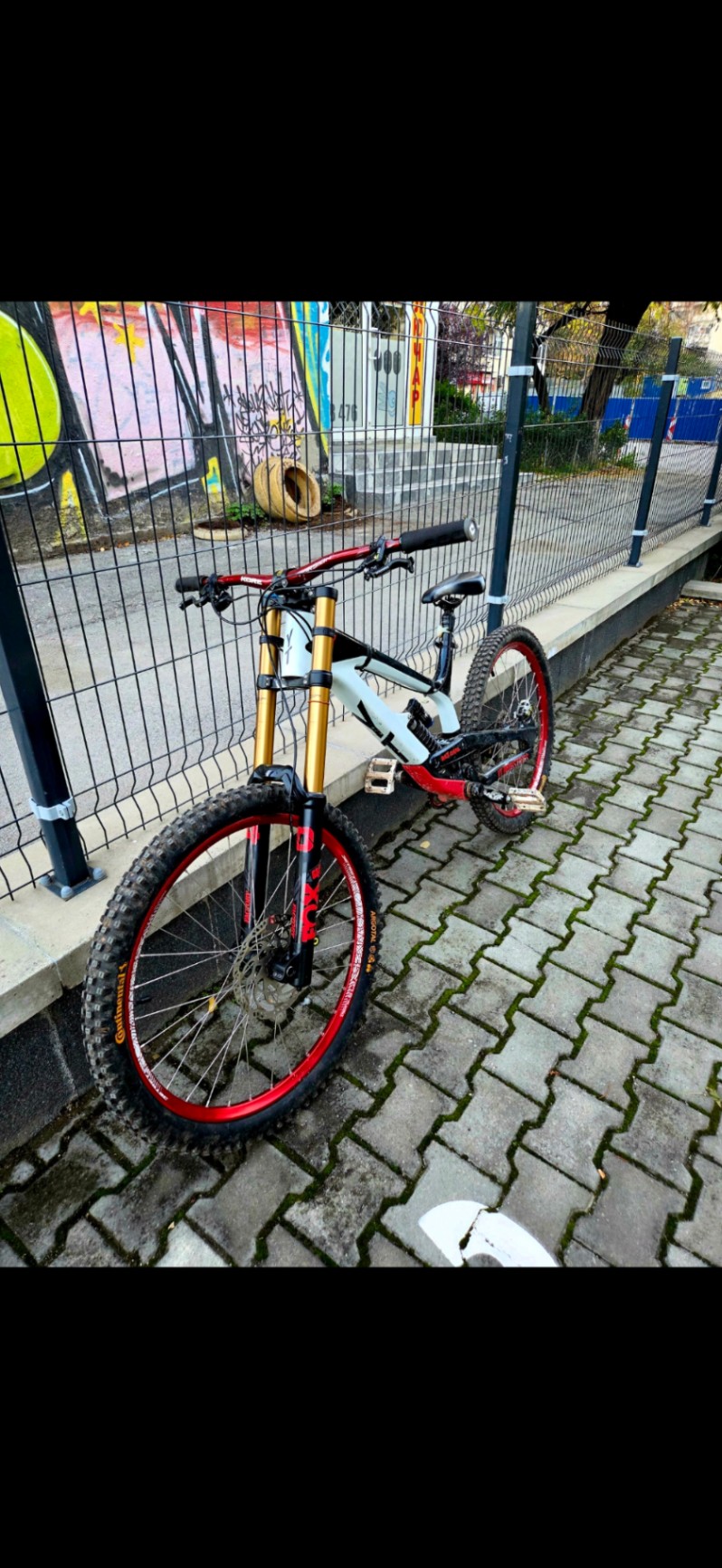 YT Industries Tues CF Pro