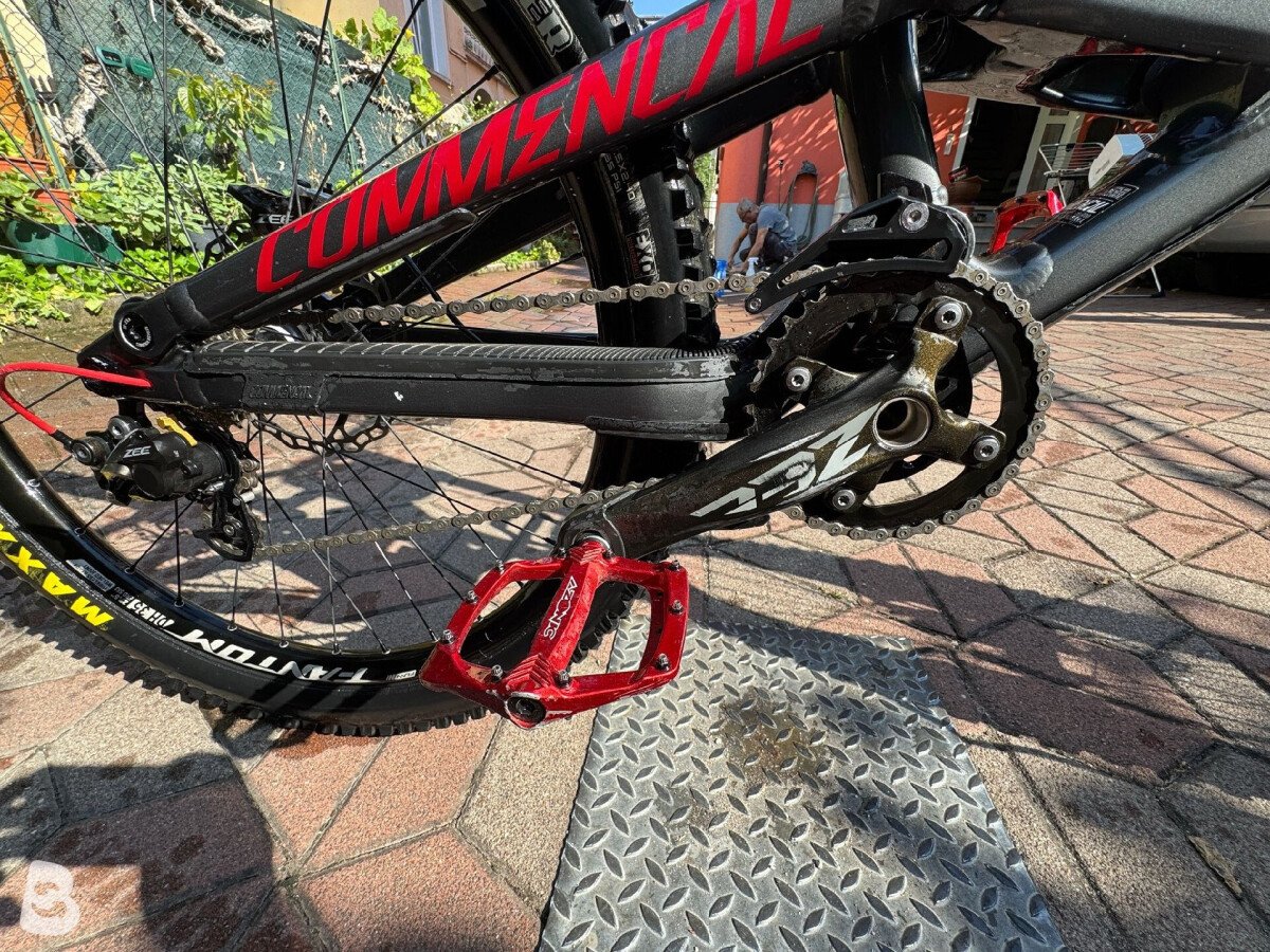 Bike view 3