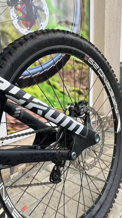 Bike view 6