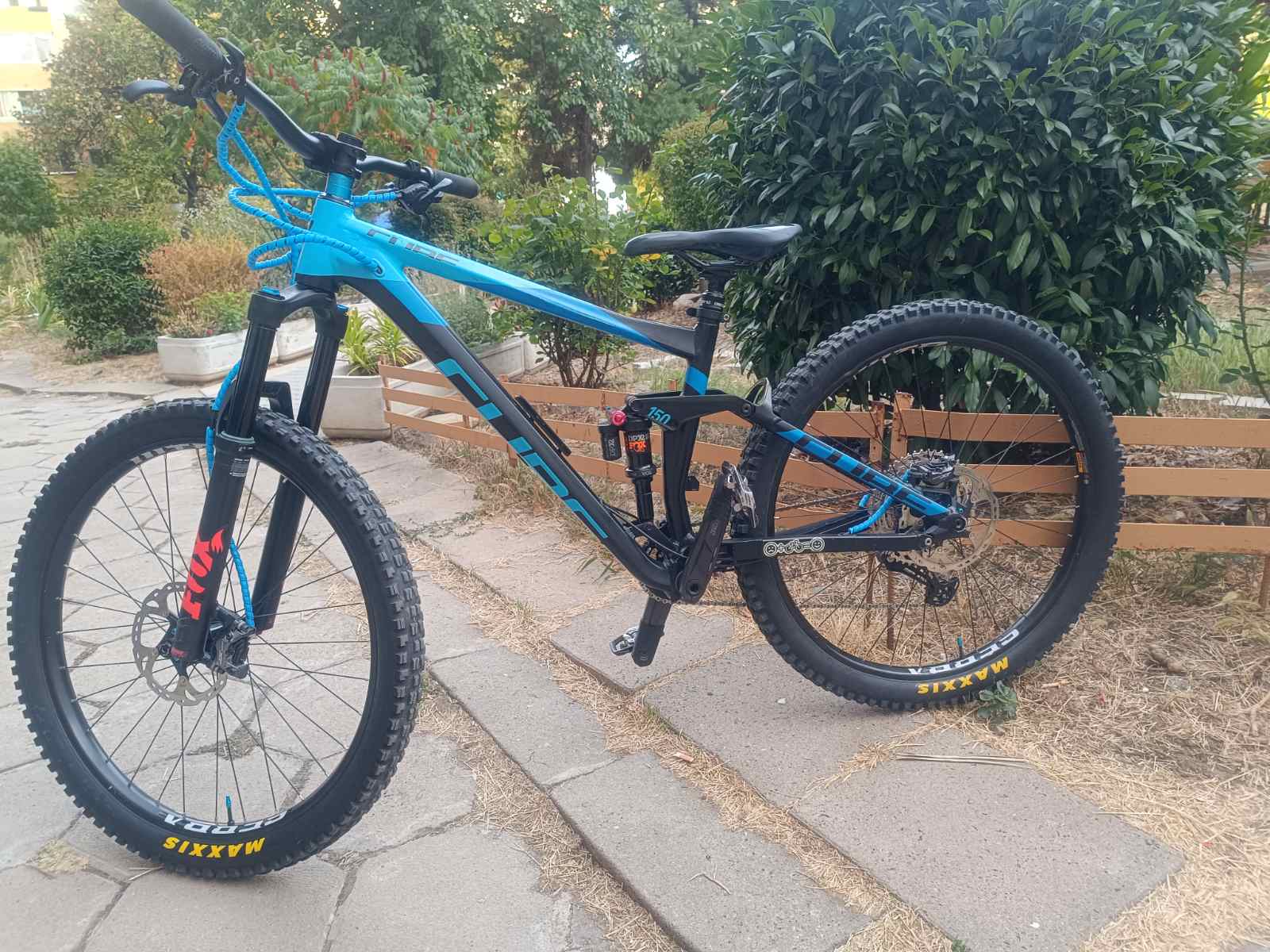 Bike view 7
