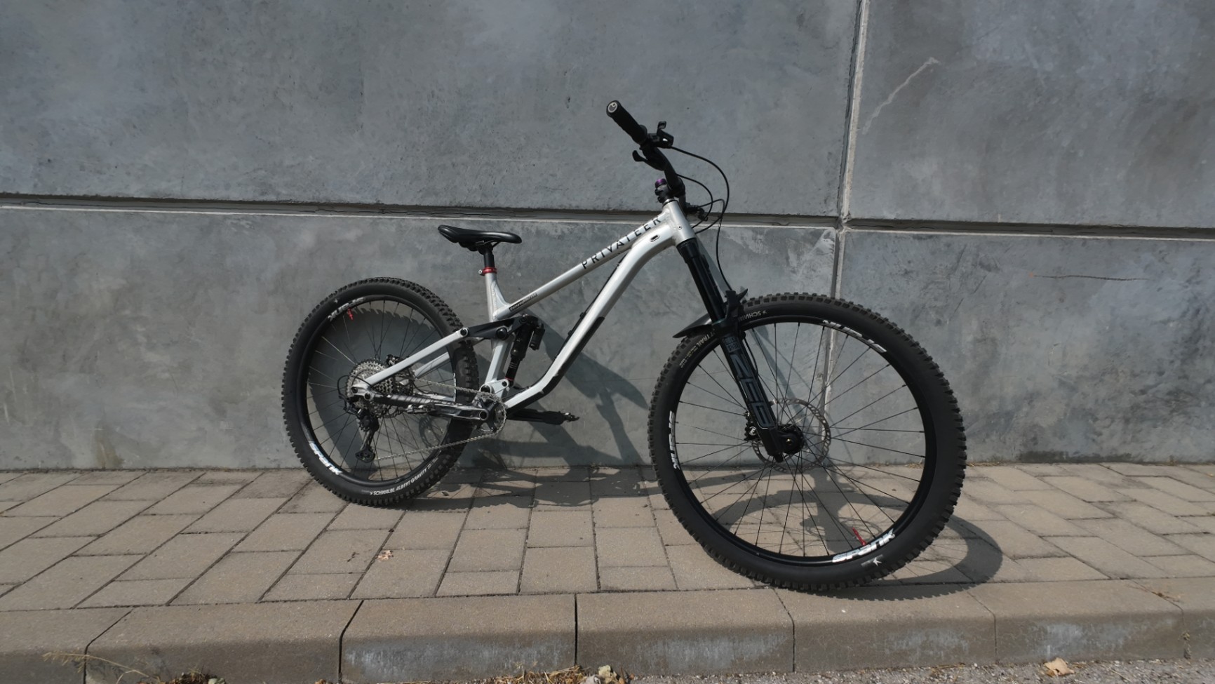 Privateer 161 enduro