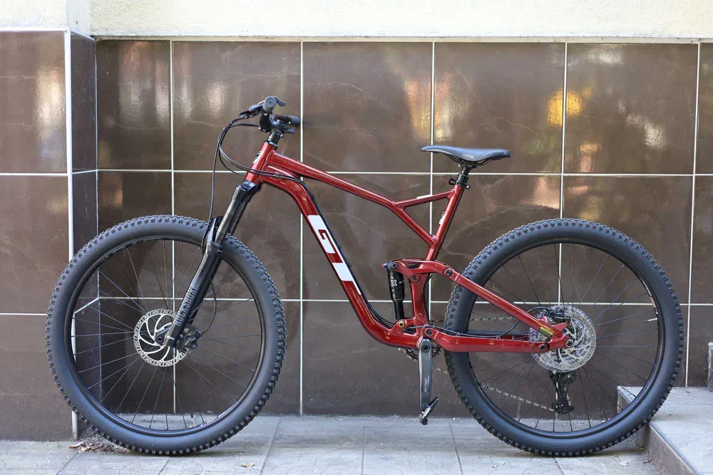Bike view 3
