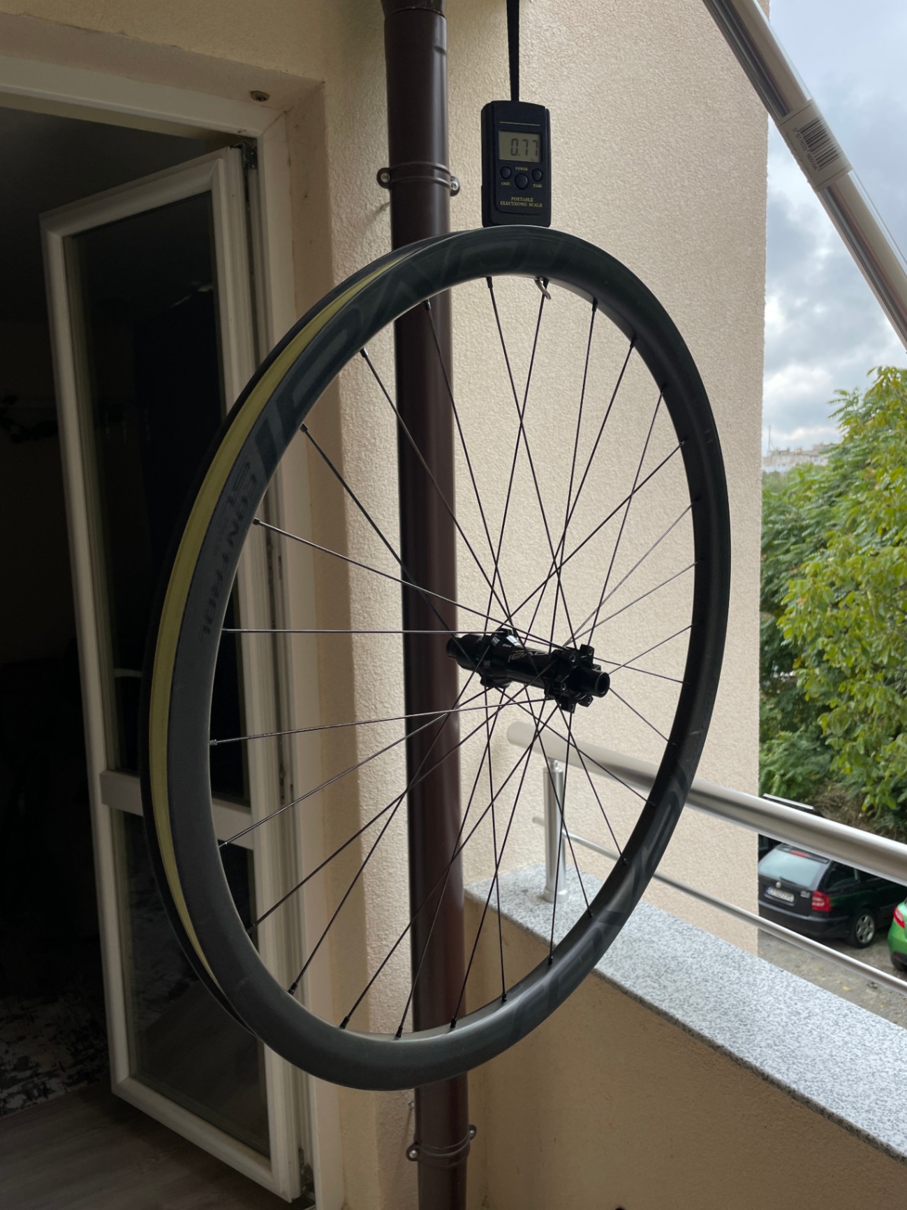 Specialized Roval Control SL Carbon 29 148 - 1400g view 6