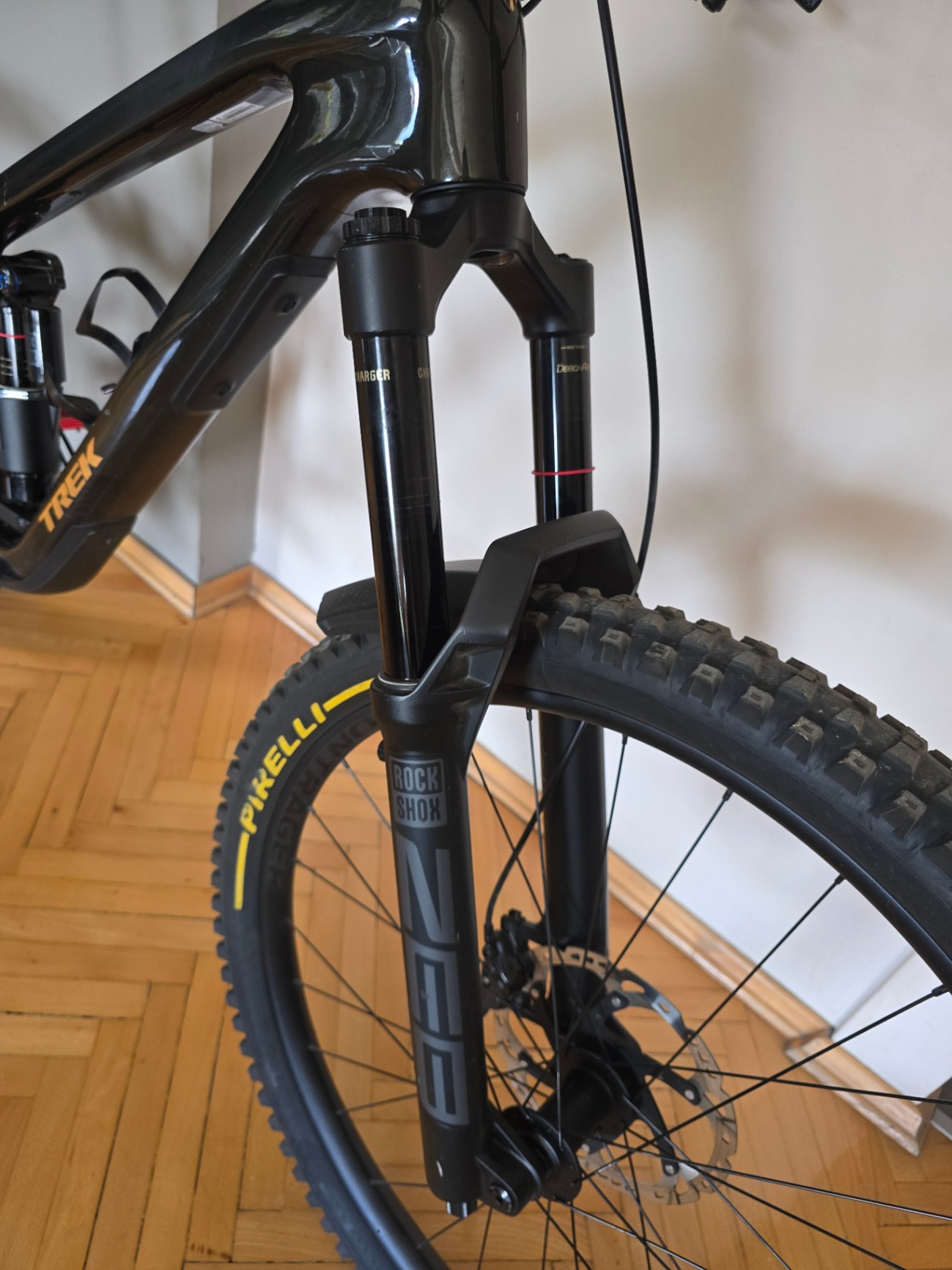 Trek Slash 9.8 XT view 7