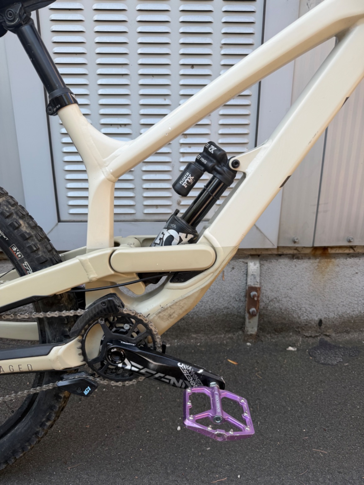 Bike view 3