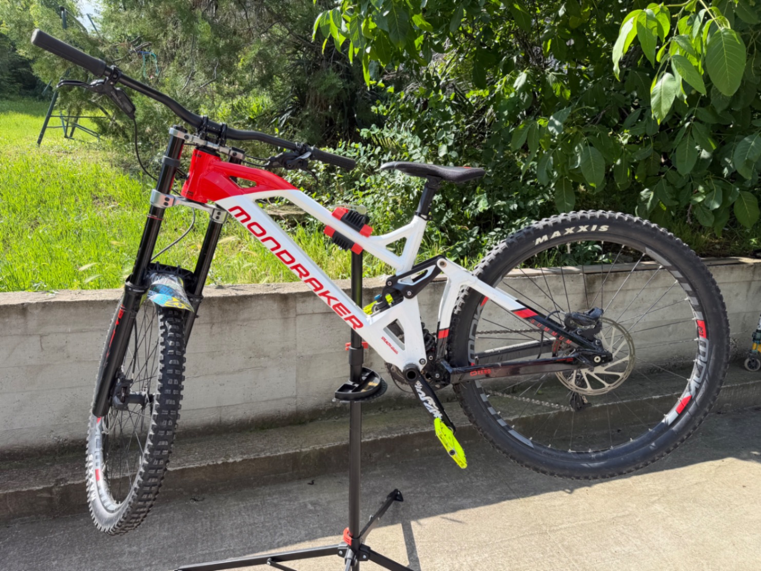 Bike view 3
