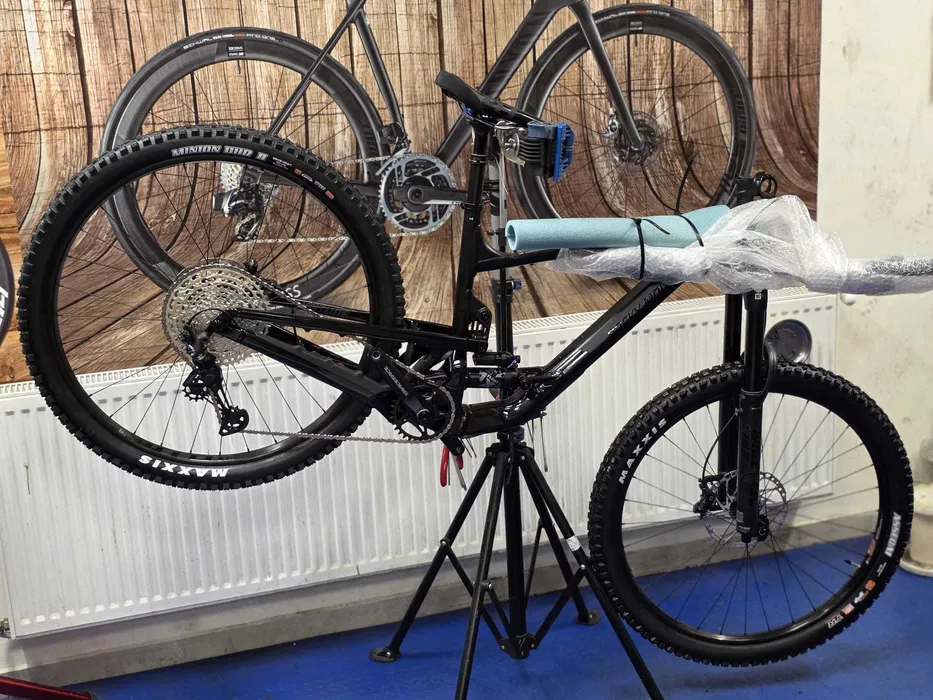 Rocky Mountain Altitude Alloy 50