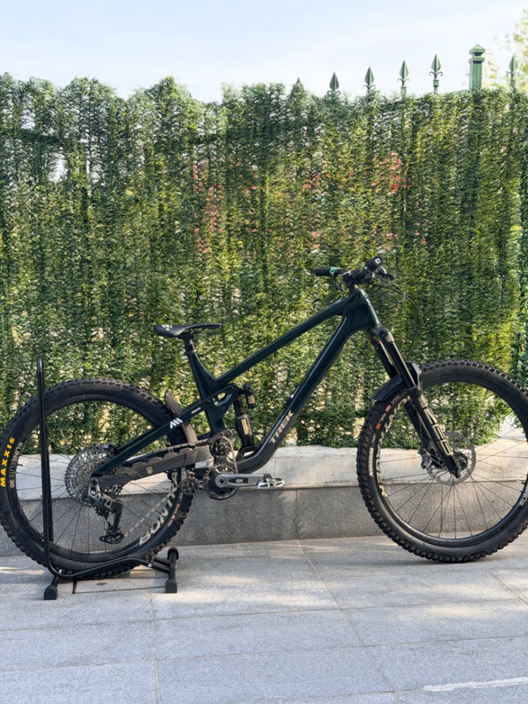 Trek Slash 9.8 GX AXS