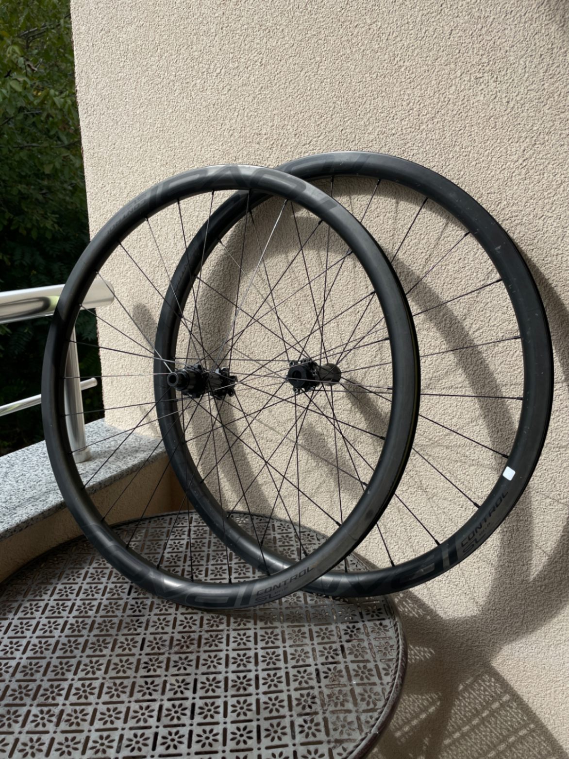 Specialized Roval Control SL Carbon 29 148 - 1400g view 9