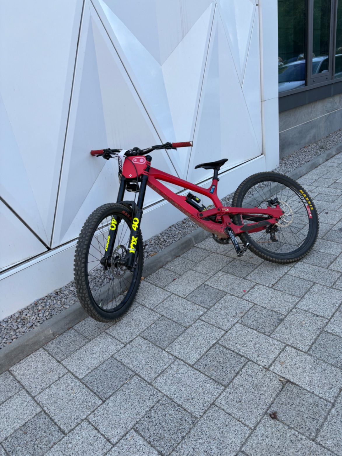 YT Industries Tues Pro Race