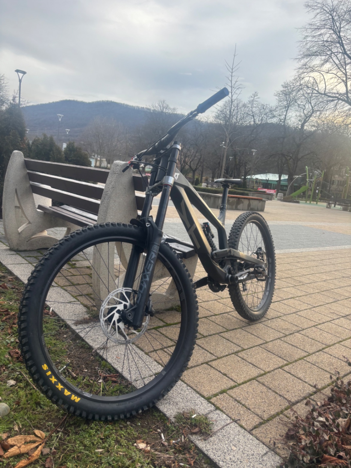 Bike view 4