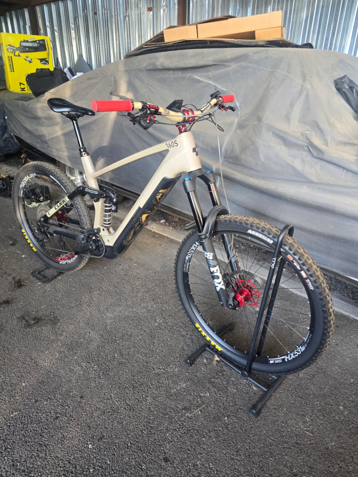 Cube Bikes Stereo hybrid 160sl