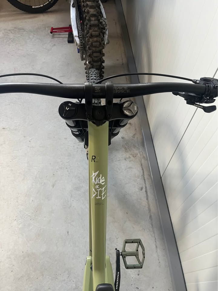 Bike view 9