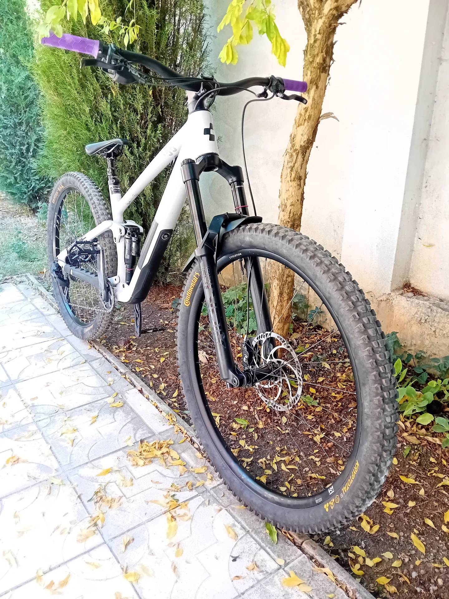 Cube Stereo One55 155 C62 Race view 3