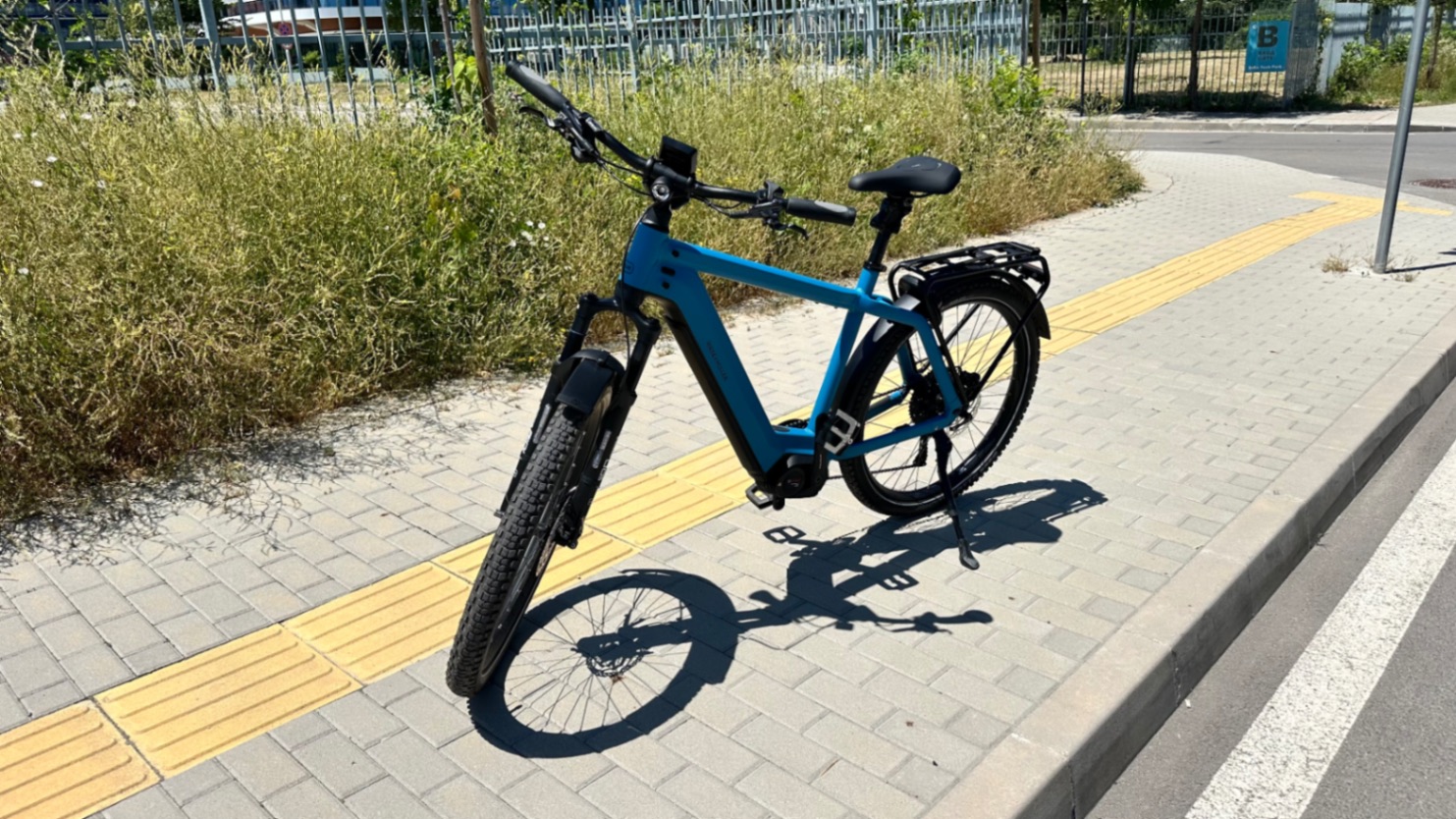 Bike view 4