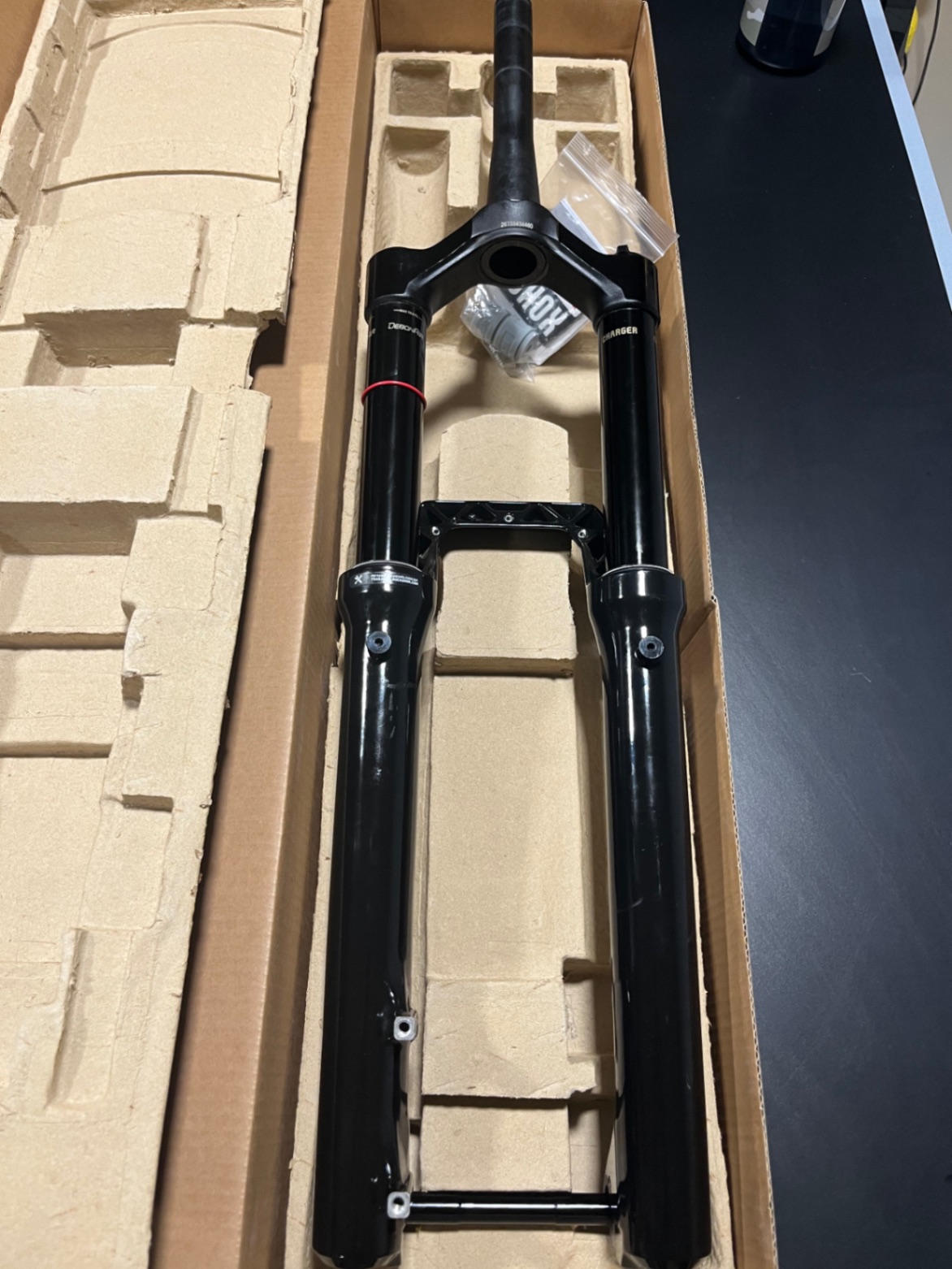 Rock Shox  zeb select 29 170mm 44mm offset view 3