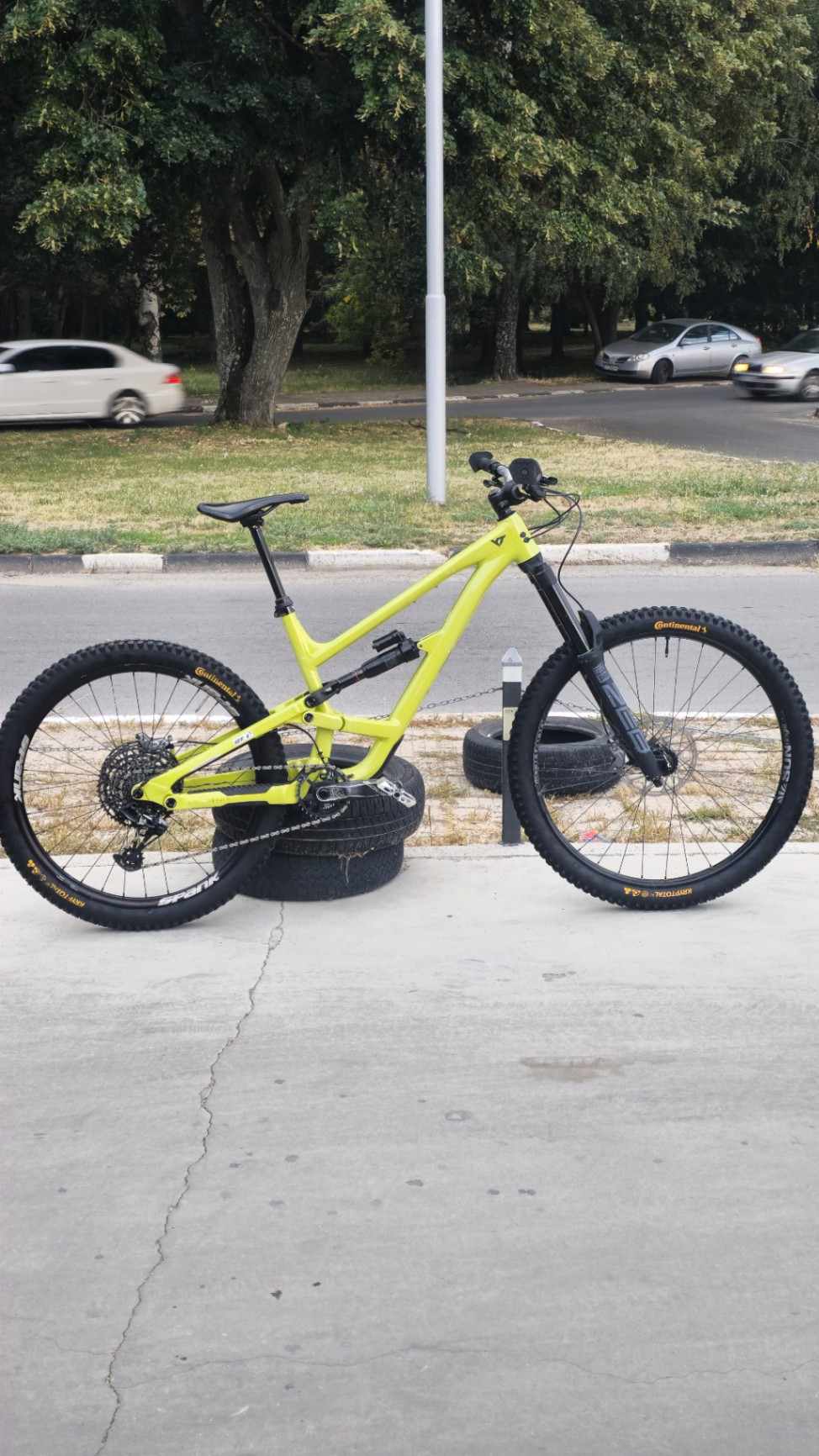 Bike view 3
