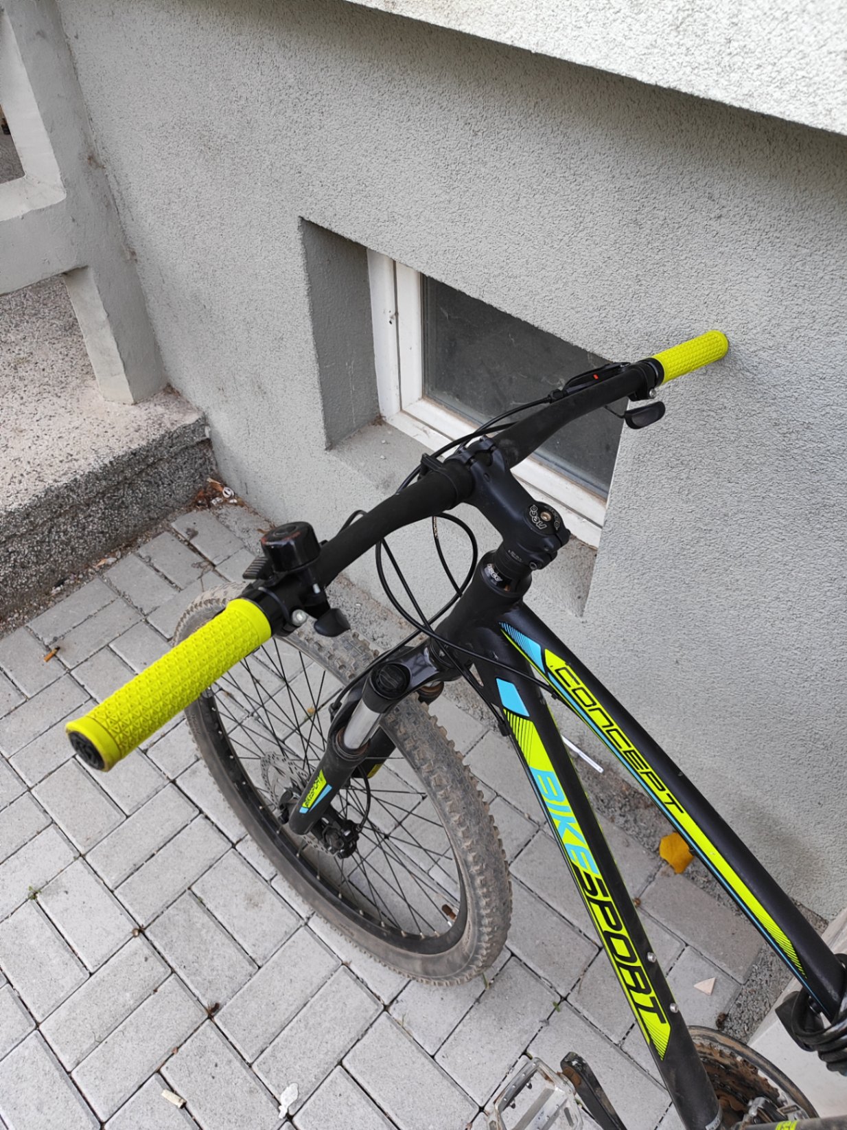 Bike view 4