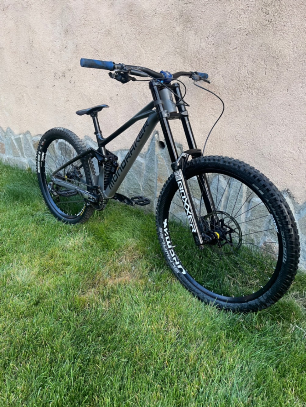 Mondraker Summum R view 3