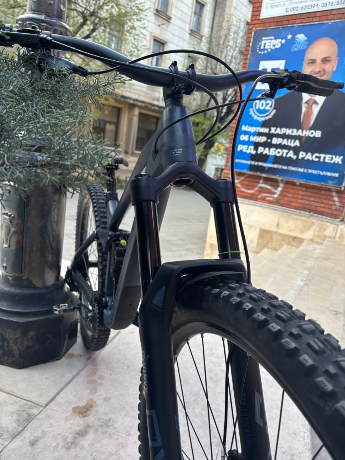 Bike view 7