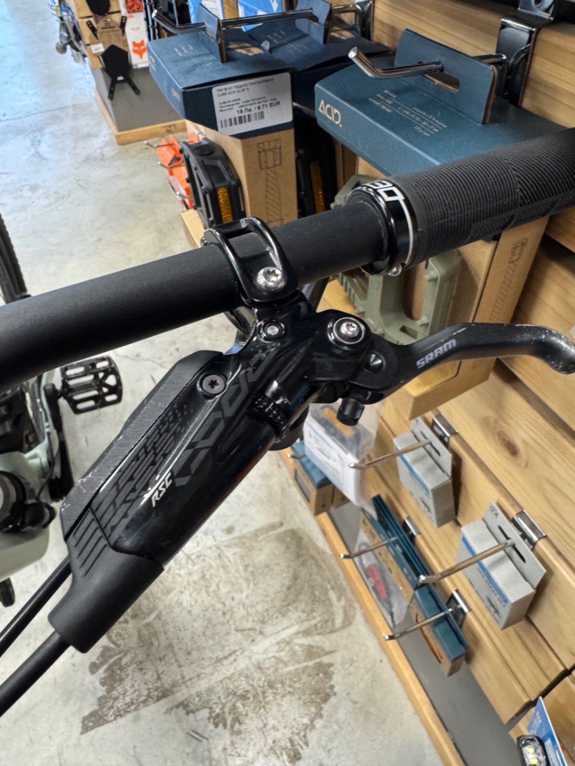 Sram Code RSC view 2